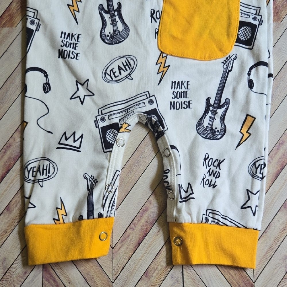 Rock & Roll Baby Jumpsuit & Beanie PJ Set Yellow White Romper One Piece 0-3M - Picture 6 of 9